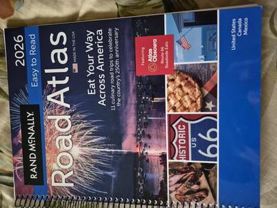 2026 Rand McNally Easy to Read Midsize Road Atlas, (Paperback