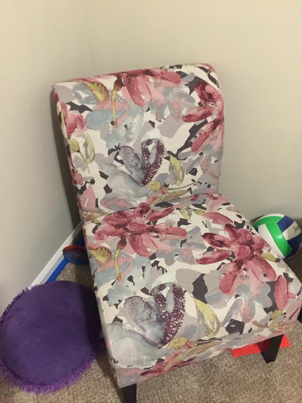 Signature Design by Ashley Casual Triptis Accent Chair Multi Earth