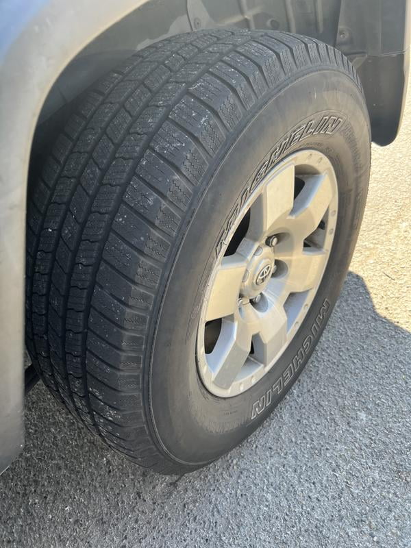 Michelin Defender LTX MS2 LT285/65R18 125/122S E - Walmart.com