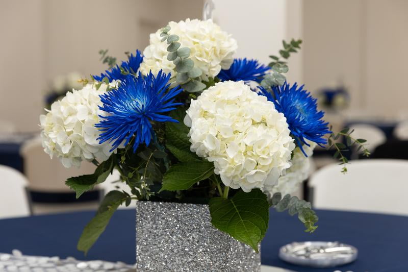 Member's Mark Painted Mums, 100 stems, Choose color - Samsclub.com