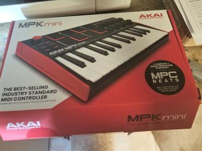 Akai Professional MPK Mini MK3 | 25 Key USB MIDI Keyboard