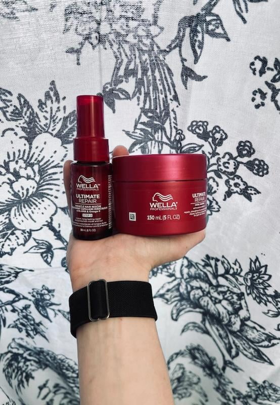Wella Professionals Ultimate Repair Leave-In Treatment - 1 oz