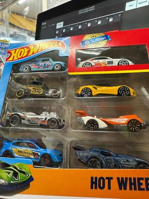 Hot Wheels Realistic Basic Toy Cars & Trucks Set for Kids, 8 Pack