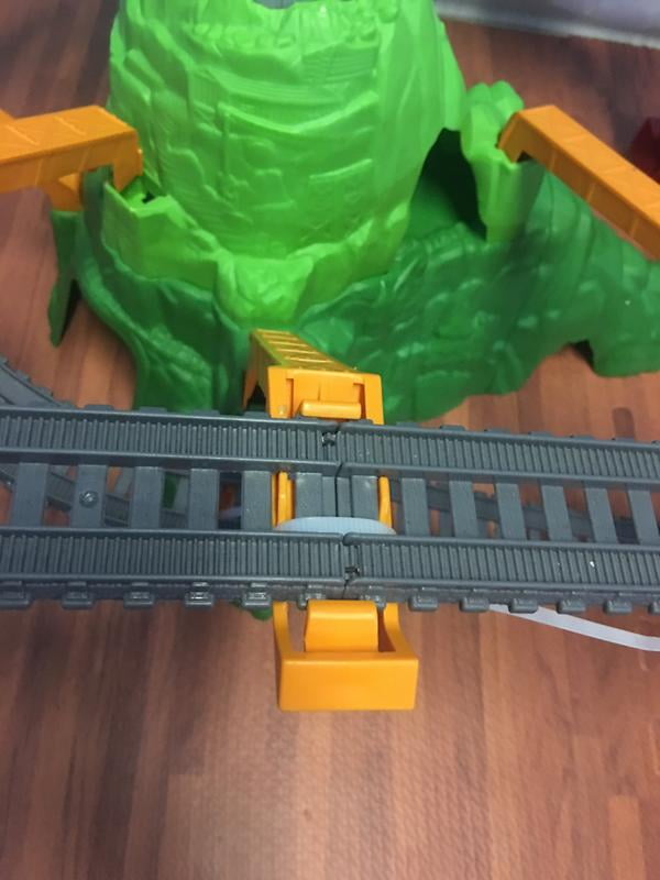 thomas sky high bridge jump walmart