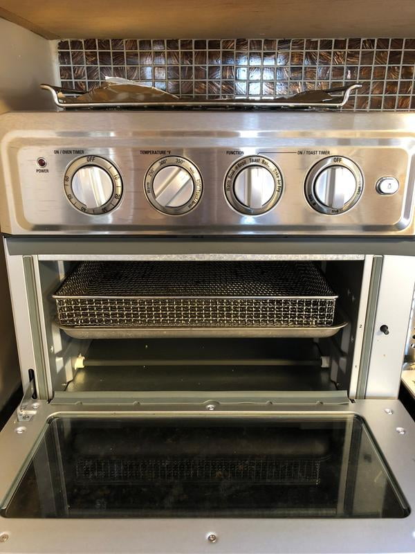 Cuisinart TOA-60 Convection Toaster Oven Air Fryer w/ Light + Warranty —  Beach Camera