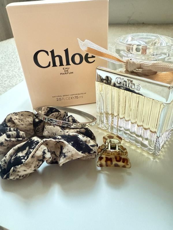 Chloe Signature Original Eau De Parfum Spray, 2.5 Oz (75 Ml