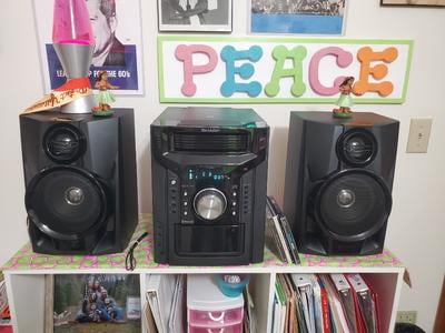 Sharp CD-BH950 240W 5-Disc Mini Shelf Speaker System with Cassette