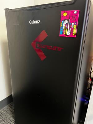 YA−MAN★HRF-3 CROSLEY Crosley Upright Freezer - White XUF17SMRWW | The Appliance