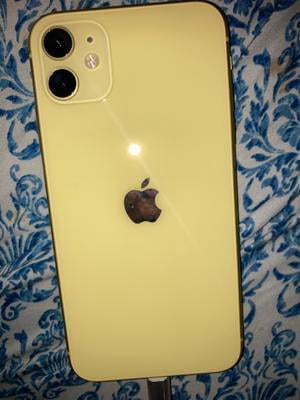 Restored Apple iPhone 11 - Carrier Unlocked - 256GB Yellow