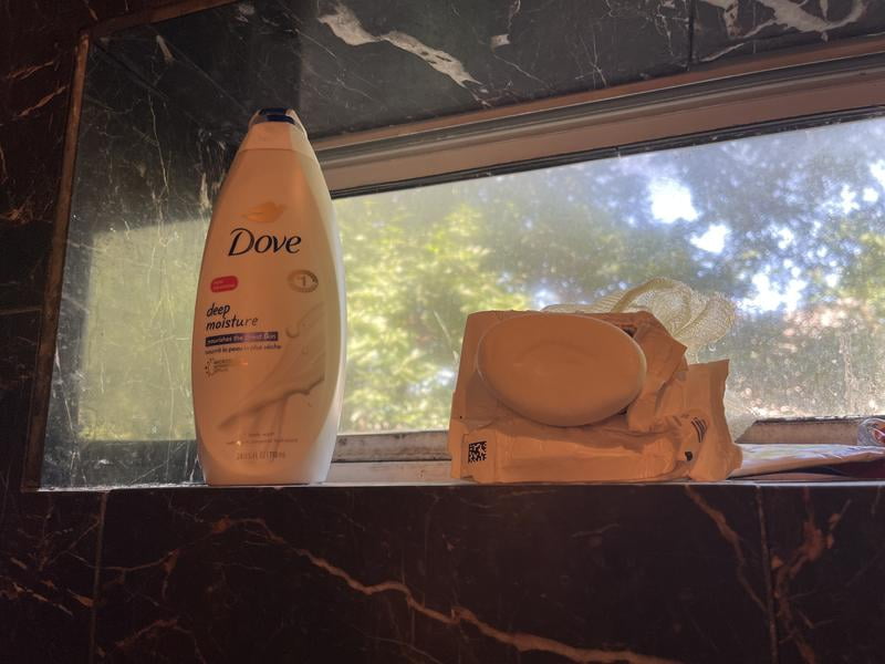 Customer reviews for Dove Deep Moisture Nourishing Long Lasting
