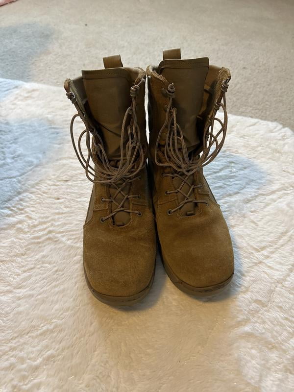 Customer reviews for Reebok Work Strikepoint U.S. 8 Boot  display picture 2