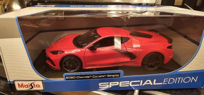 Maisto 1:18 Special Edition 2020 Chevrolet Corvette Stingray Z51