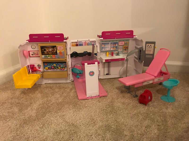 barbie doctor truck