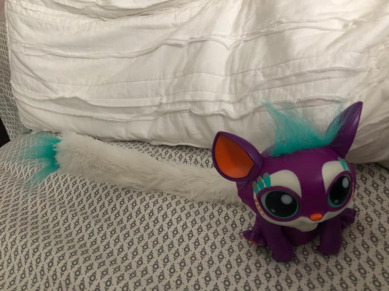 Lil' Gleemerz Loomur Morado – Juguete Interactivo Con Luces Y Más De 100 Reacciones, Para Niños +5 Años