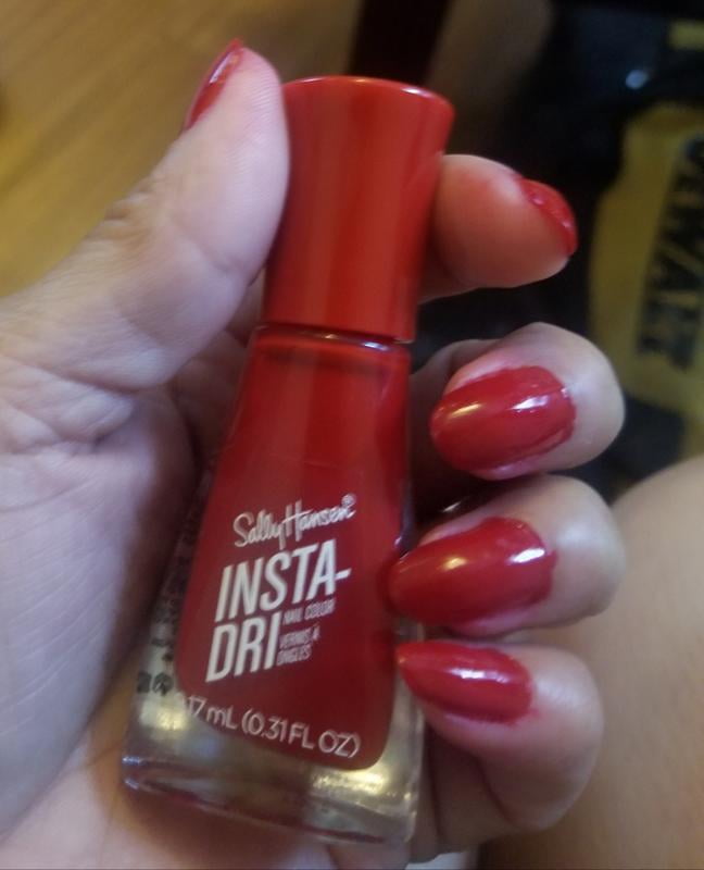Amazon Com Sally Hansen Insta Dri Spring Bundle White On Time Pink Blink Peachy Breeze Oh My Grey Petal To The Metal Shooting Star Variety Pack Beauty