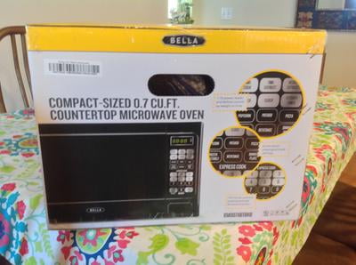 Bella Bmo07abtbkb 0 7 Cu Ft 700 Watt Compact Microwave Oven