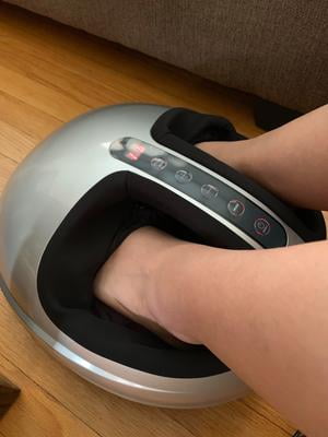 Customer reviews for As Seen on TV uComfy Shiatsu Foot Massager with Deep  Kneading, Heat Features, Air Compression and Multi Level Massage Settings,  Silver | Walmart.com