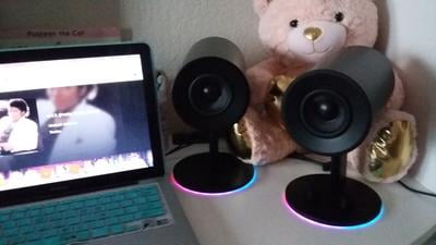 Razer Nommo Chroma - 3 Razer Nommo Chroma - 3