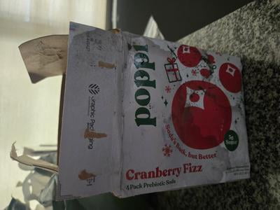 poppi Cranberry Fizz Prebiotic Soda 12 fl oz, 4 Pack Cans