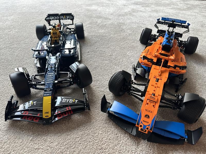 トレーラーミニカー LEGO Technic 42141 McLaren F1 2022 Race Car Model Kit