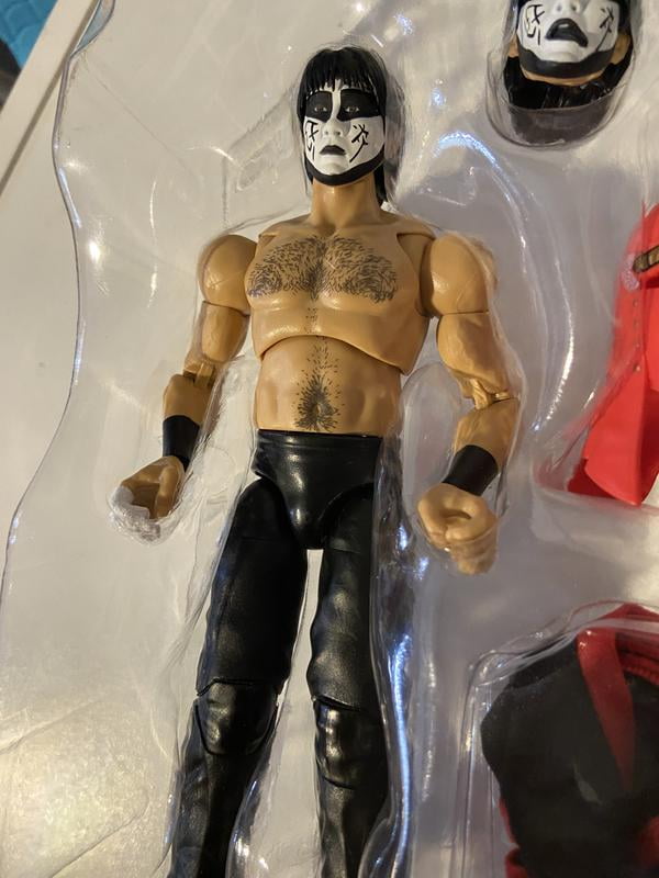 WWE Ultimate Edition The Great Muta Action Figure & Accessories