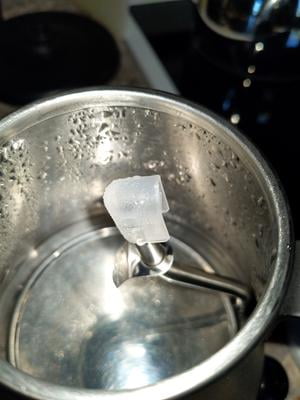bodum gooseneck kettle plastic piece