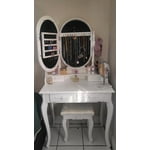 Image 3 of customer photos