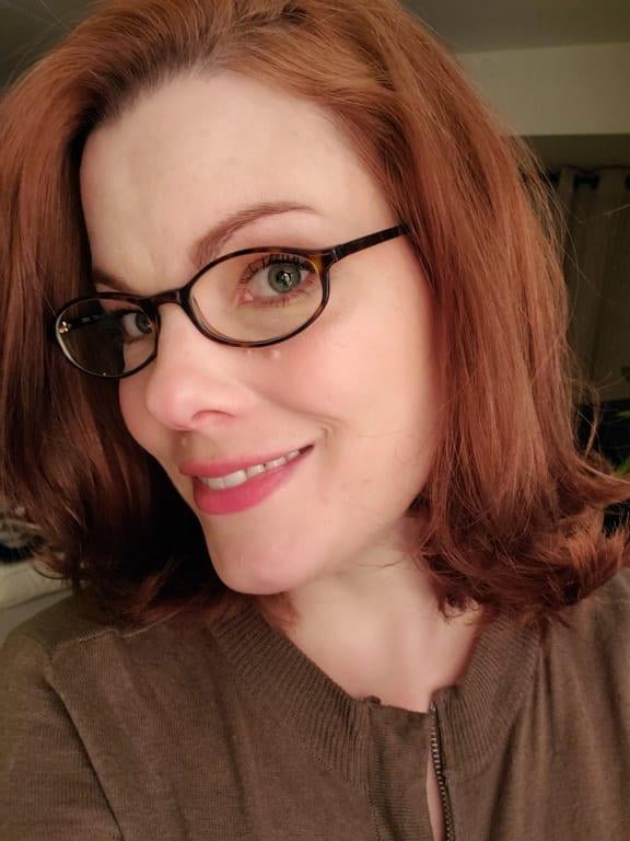 instyler curation flat iron