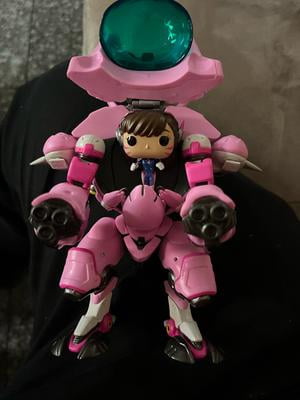 Funko POP Games: Overwatch D.VA & Meka 6