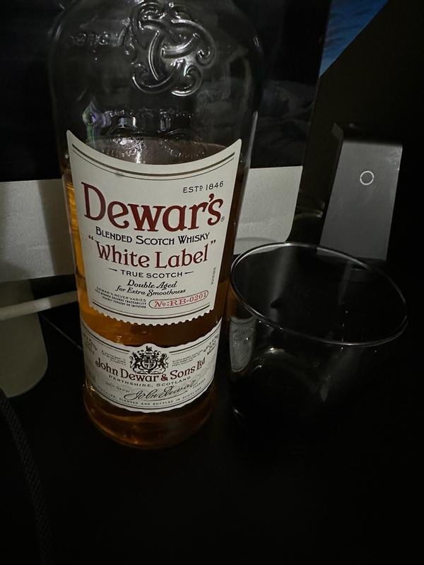 Dewar's White Label Blended Scotch Whisky, 1.75 L - Samsclub.com