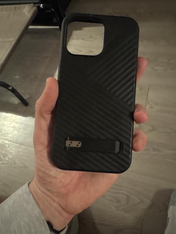 Case Zagg Denali Snap KS con Magsafe para iPhone 16 Pro - Negro | iShop