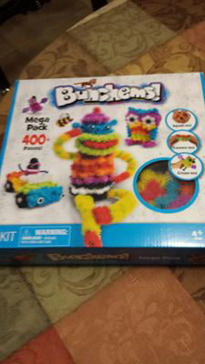 Bunchems Glow in The Dark Mega Pack Craft 800 Pieces,Makes 36 3D Sticky  Critter