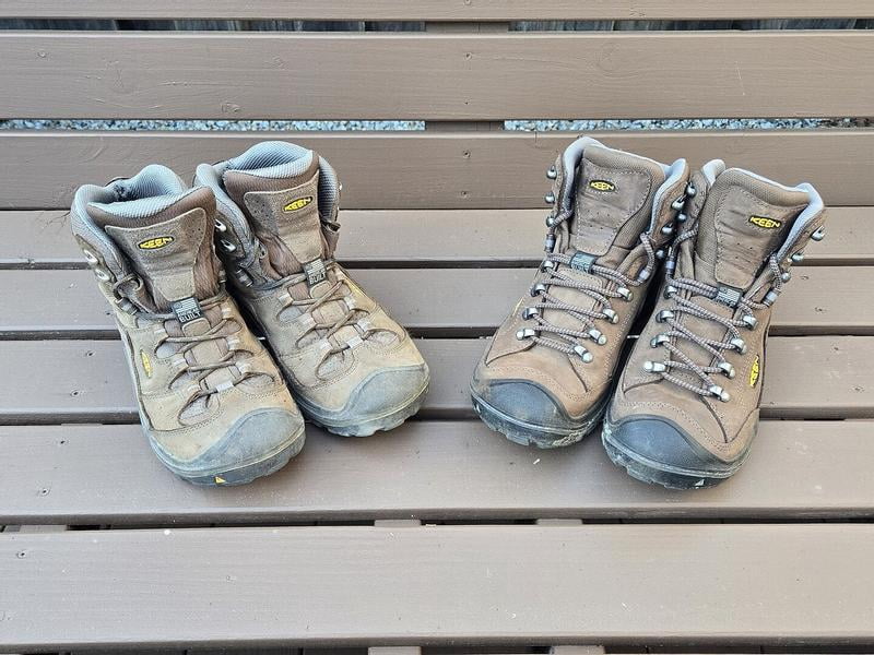KEEN 1020218 Durand II Mid Waterproof Hiking Boots for Men