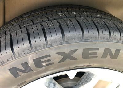Nexen N5000 Platinum All-Season Passenger Tire, 255/55R20 110V XL