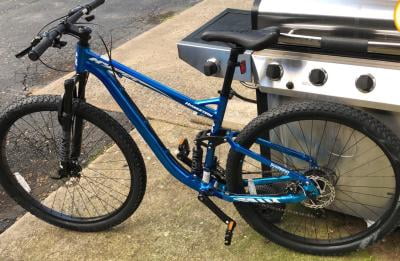 Hyper Bicycles 29 Men s Ultra Lightweight Hydro Form Aluminum Mountain Bike Walmart