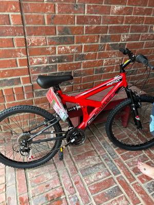 Dynacraft NEXT 24-inch Gauntlet Mountain Bike with 18 Speeds