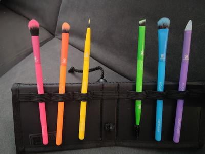 Customer reviews for Moda Brush Totally Electric 7pc Bright Eye