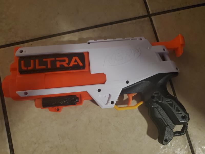 Nerf Ultra Four Blaster, Includes 4 Official Nerf Darts 