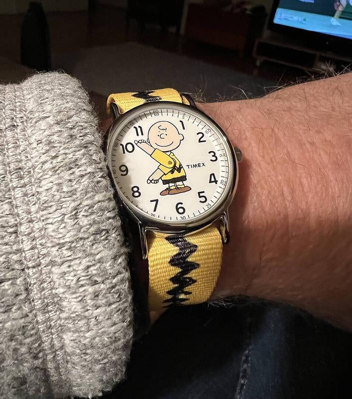 新品未着用 TIMEX×PEANUTS コラボ チャーリーブラウン イエロー Timex x Peanuts Unisex Weekender 38mm Watch – Charlie Brown