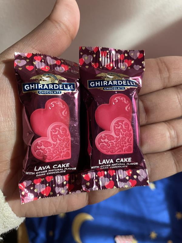 Ghirardelli Valentine's Dark Chocolate Lava Cake Duet Hearts Bag