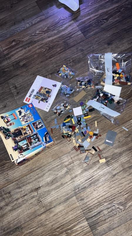 LEGO ONE PIECE Showdown with Captain Smoker - Building Toy for