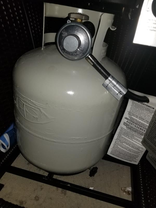 11 Lb Propane Cylinder With Type 1 Overfill Protection Device Valve Ships Empty Walmart Com Walmart Com