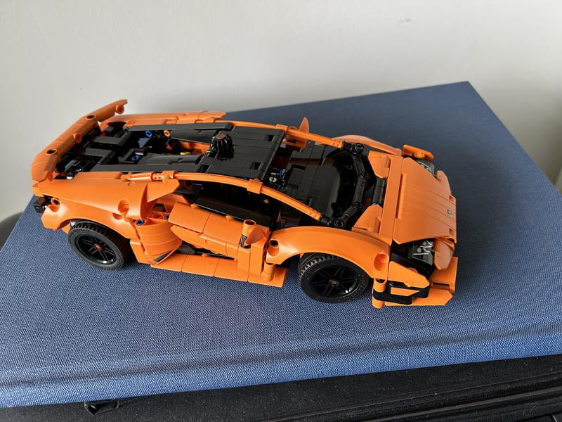 LEGO 42196 - Technic Lamborghini Hurcan Tecnica Orange Advanced