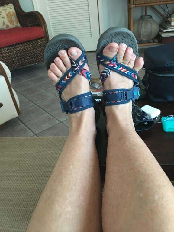 skechers reggae zig zag sandals