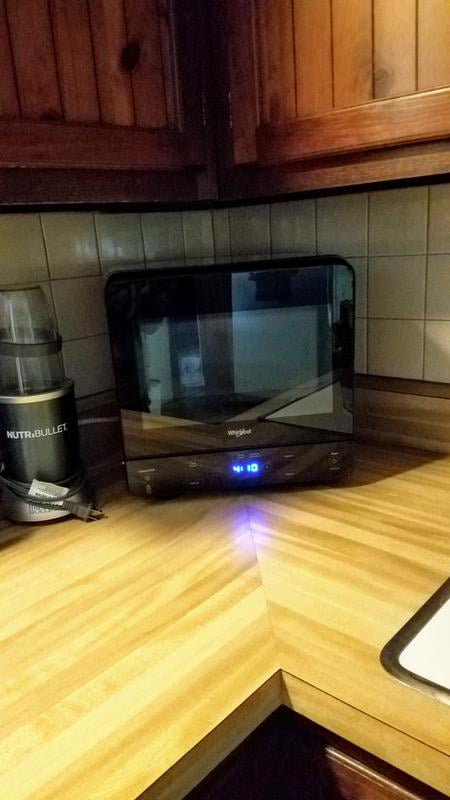 Whirlpool 0.5 Cu. Ft. Black Countertop Microwave