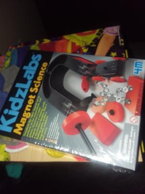 4M Sci:Bits Box Robot STEM Science Kit - 5 yo - Maxima Gift and Book Center