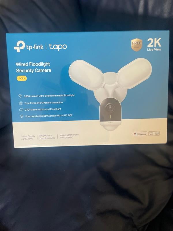TP-Link, Tapo Wired Floodlight, 2K Camera with 2.7K, Two-Way Audio