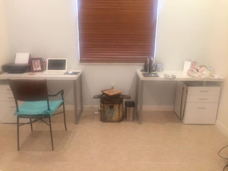 Coaster Hilliard Office Desk In Modern Multiple Finishes Com