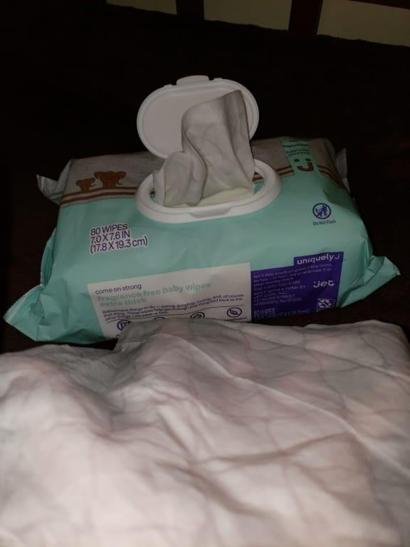 uniquely j baby wipes