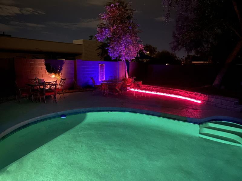 Philips Hue, Outdoor Spot Light Base Kit, White & Color, 3pk